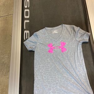 Under Armour Youth M Heatgeat shirt